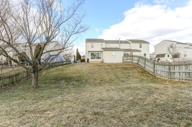 Building Photo - Three bedroom, one bathroom home in Dover