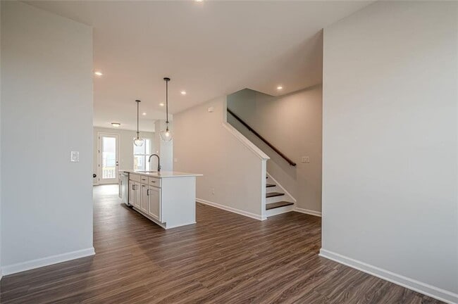 Building Photo - 1444 Creekside Cir NW