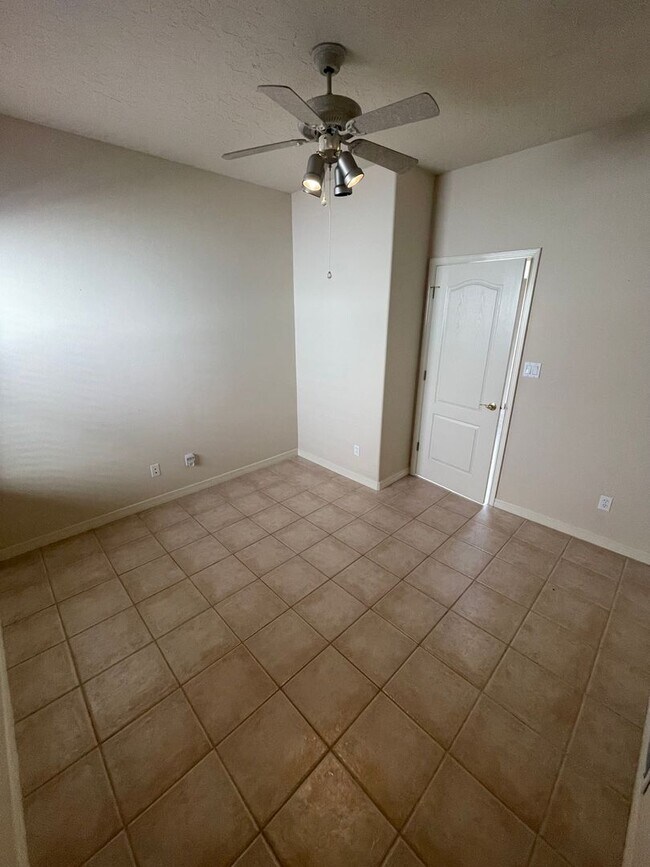 Building Photo - Organ Mountain View’s Sonoma Ranch