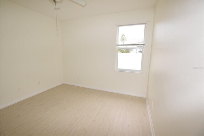 Building Photo - 2604 Lutza Way