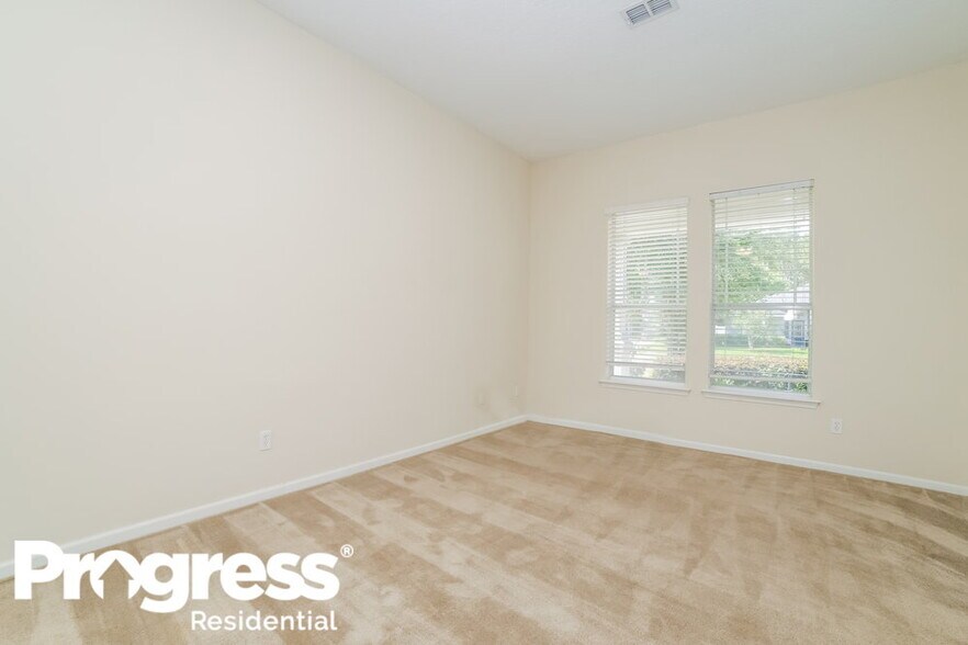 Building Photo - 4094 S Victoria Lakes Dr