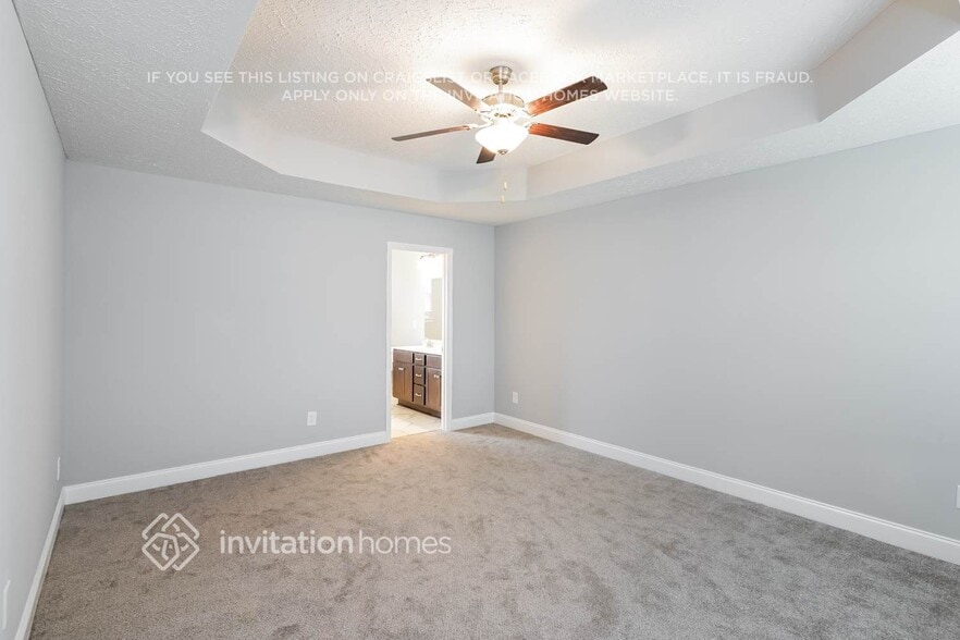 Building Photo - 388 Green Hills Dr