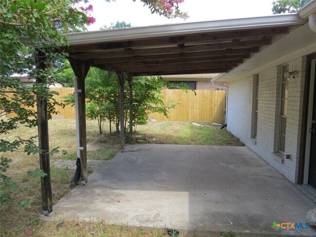 Building Photo - 4118 Ermine Trail