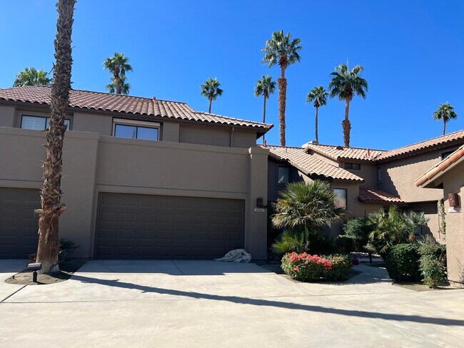 Building Photo - 38145 Crocus Ln