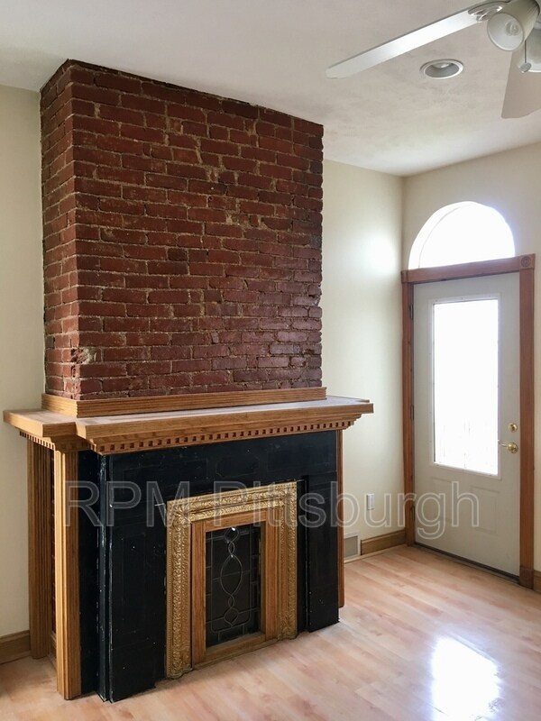 Building Photo - 120 Prospect St