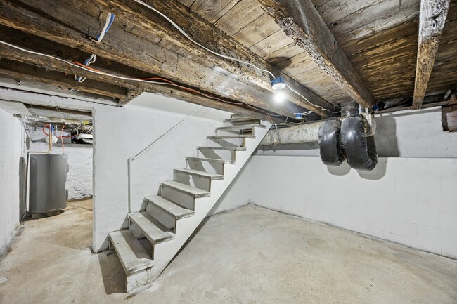 Building Photo - 635 Stanton Christiana Rd