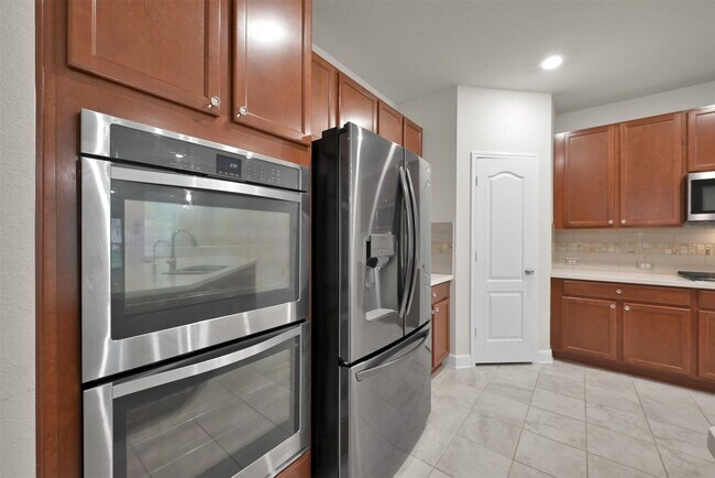 Building Photo - 3929 Eagle Nest Lake Ln