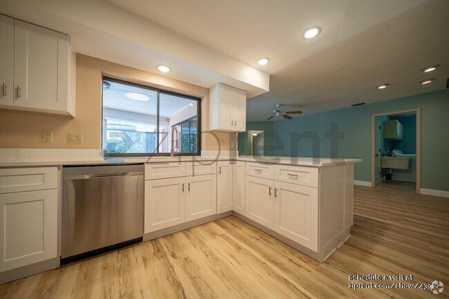 Building Photo - 1774 Whiskey Creek Dr