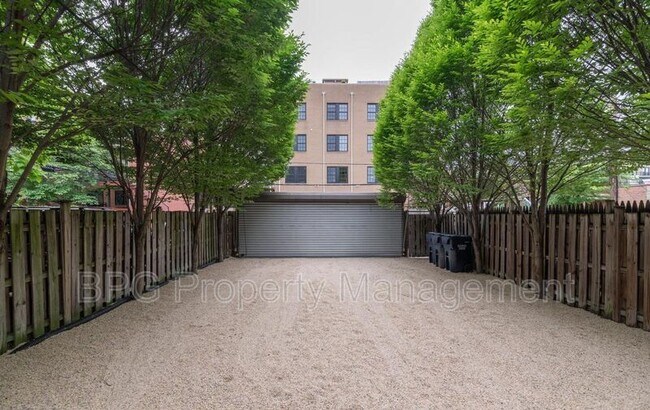 Building Photo - 1512 10th St NW