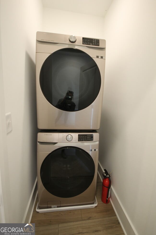 Building Photo - 1521 Layton Ln NW