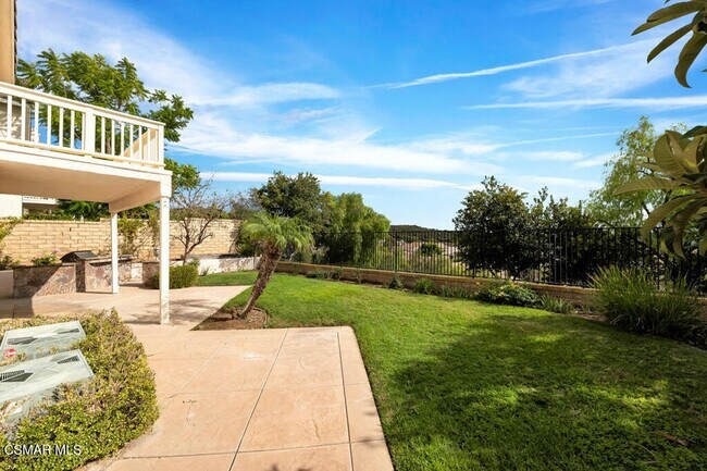 Building Photo - 6320 Ballantine Pl