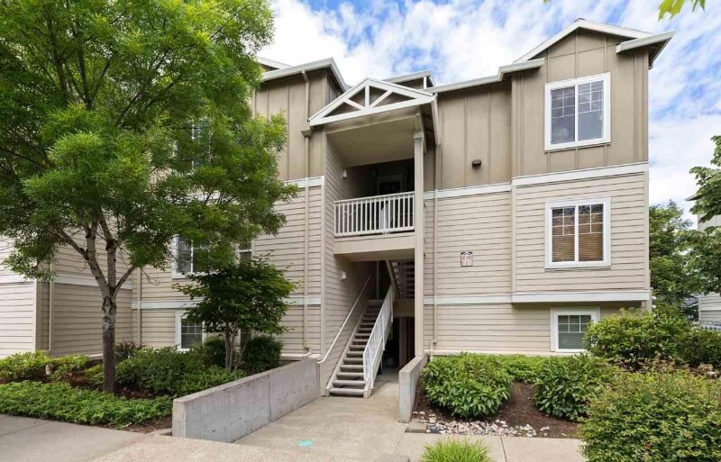 Building Photo - 6298 SW Grand Oaks Dr