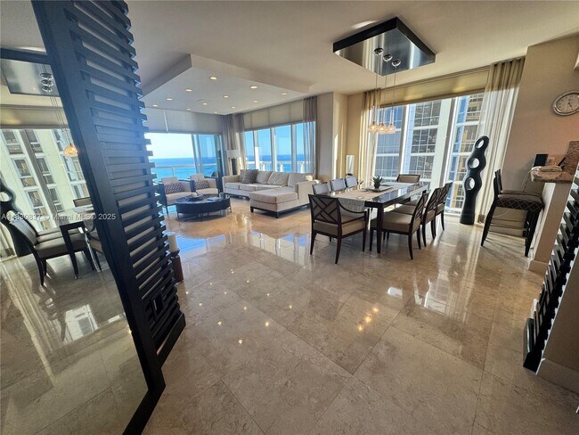 Building Photo - 17875 Collins Ave