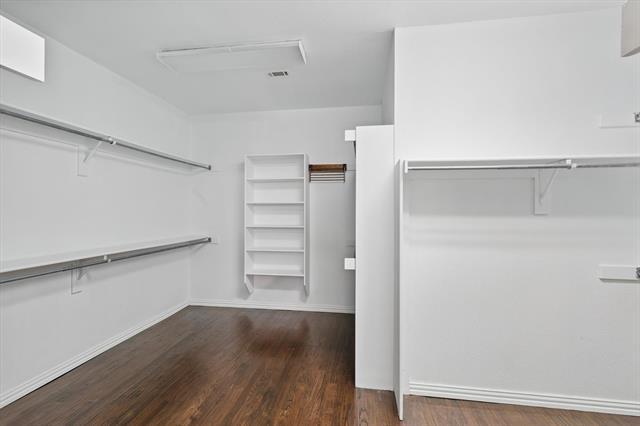 Building Photo - 7309 Alandale Dr