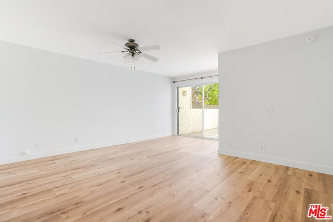 Building Photo - 17095 Palisades Cir
