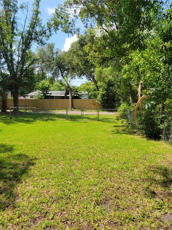 Building Photo - 825 Rosalia Dr