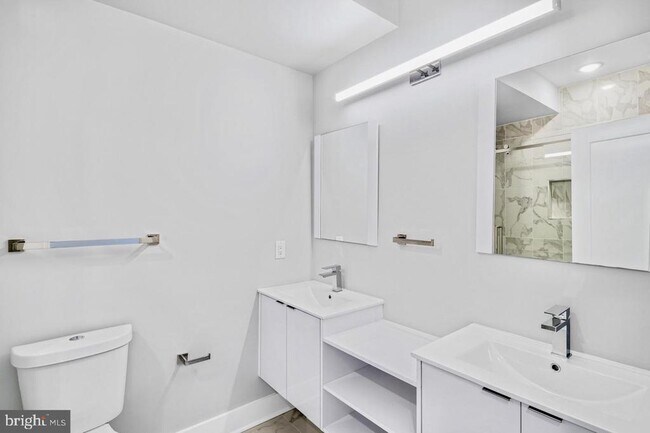 Building Photo - 2537 Cecil B. Moore Ave