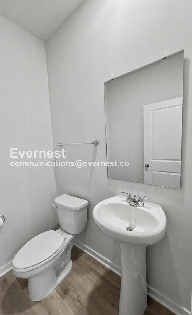 Building Photo - 982 Allegro Dr