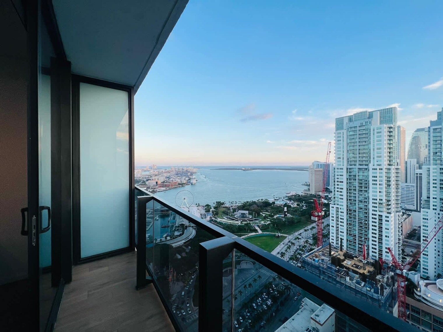 Building Photo - 398 NE 5th St