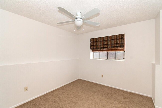 Building Photo - 68954 Durango Rd