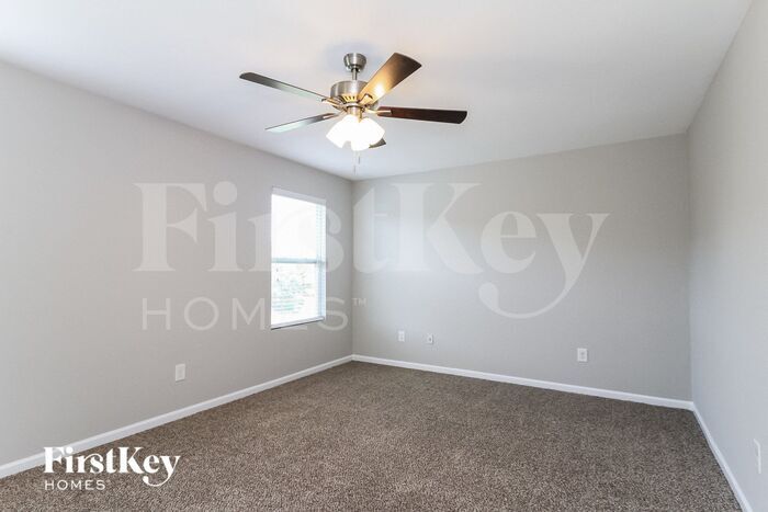 Building Photo - 726 Petree Farm Ln
