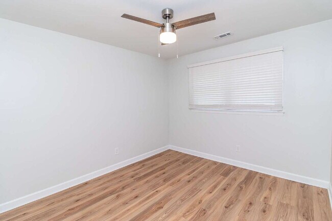 Building Photo - ADORABLE 3 BR | 1 BA Home in Dudley | Fully Renovated and Move-In Ready!