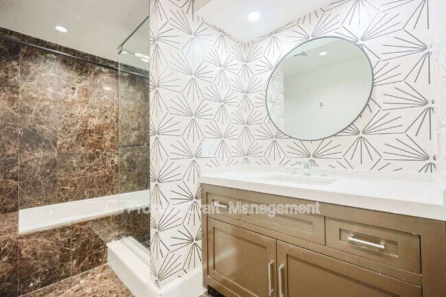 Building Photo - 29 E Springfield St