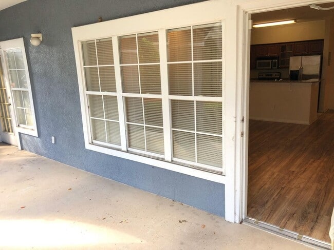 Building Photo - 3589 Conroy Rd
