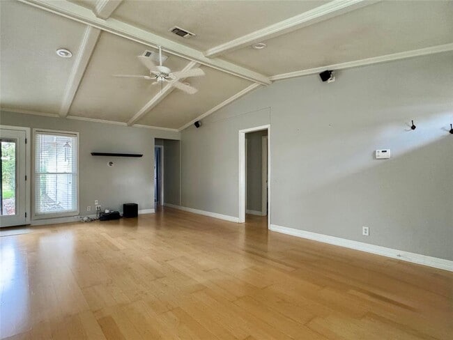 Building Photo - 8401 Millway Dr