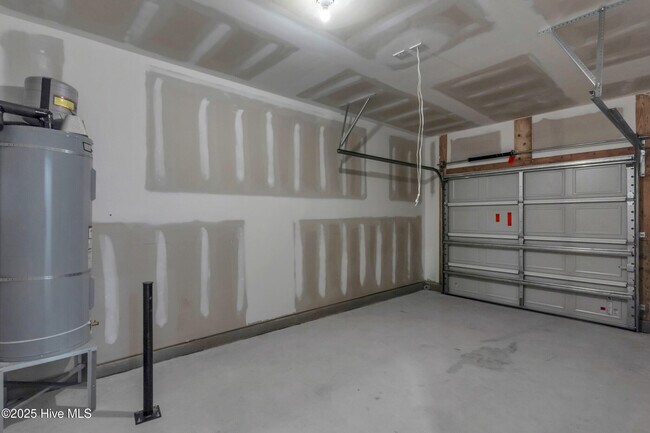 Building Photo - 1211 Windy Grove Ln
