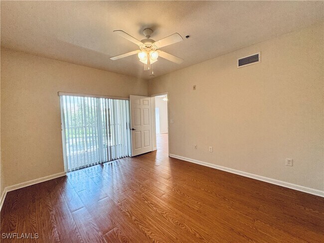 Building Photo - 13100 Bella Casa Cir