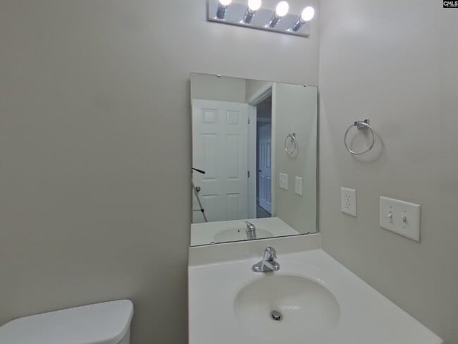 Building Photo - 414 Grand National Ln