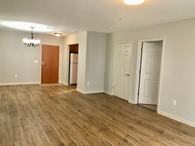 Building Photo - 2729 Gallows Rd