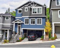 Building Photo - 22320 SE 43rd Pl