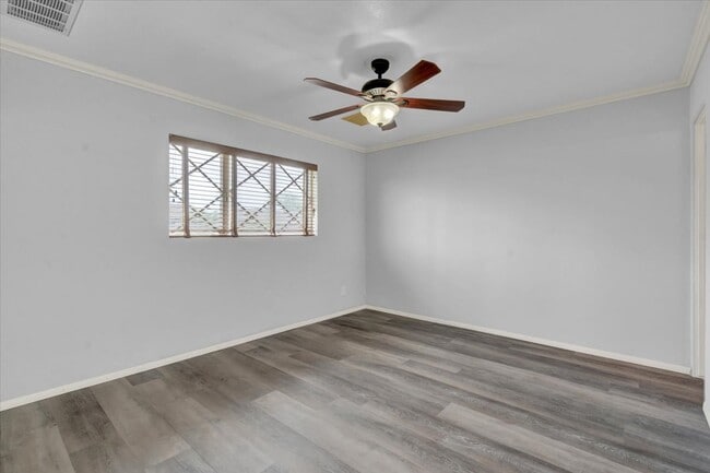 Building Photo - 3619 W Stella Ln