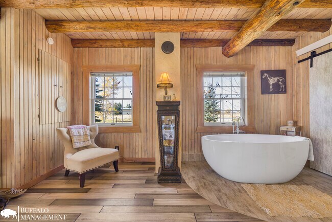 Building Photo - 575 Targhee Towne Rd