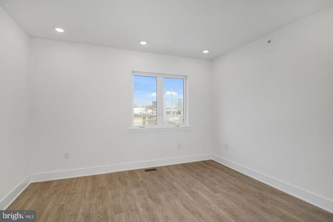 Building Photo - 2721 Federal St