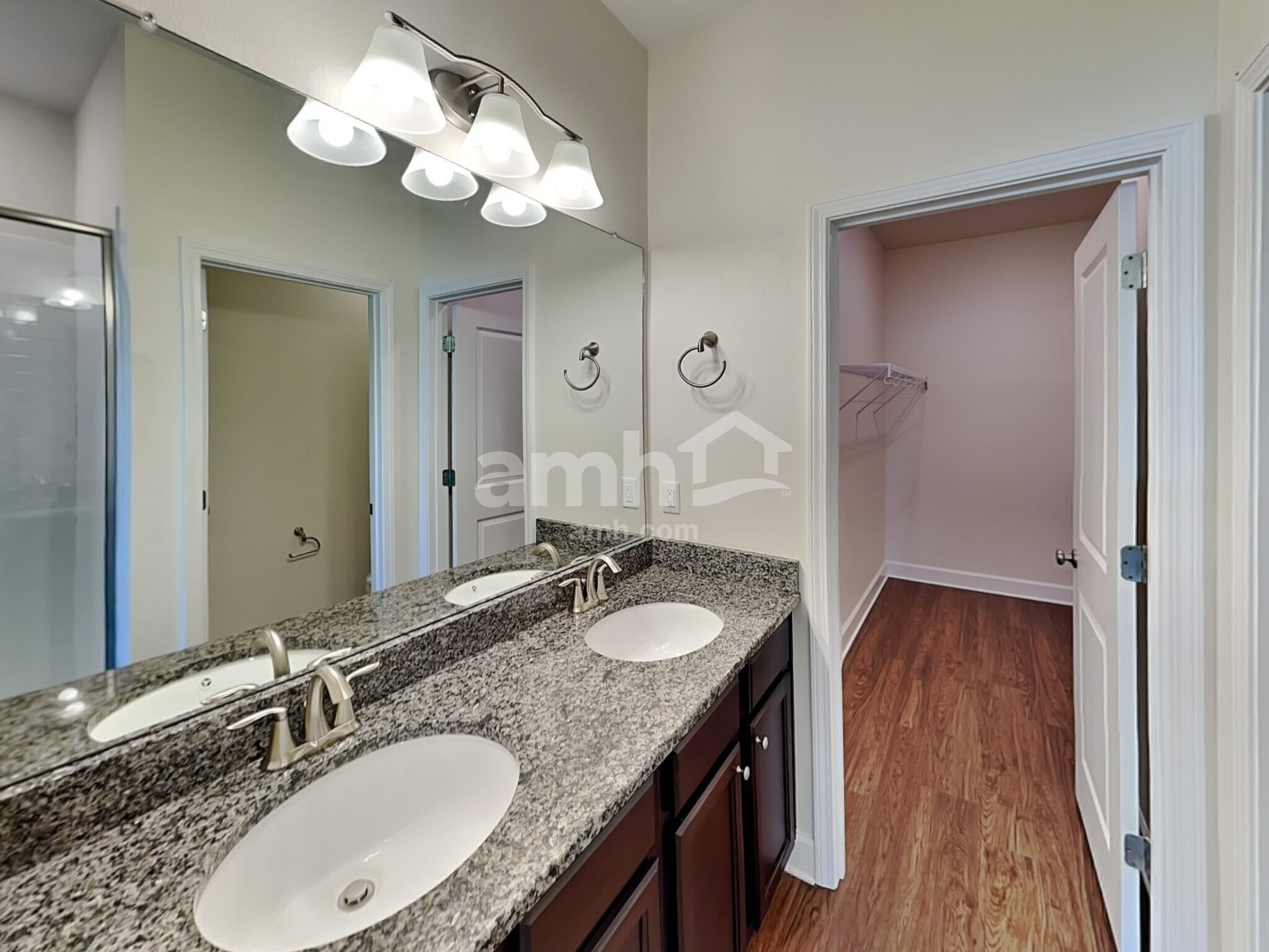 Building Photo - 347 Pine Terrace Dr