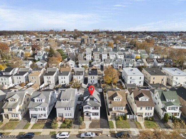 Building Photo - 218 Ampere Pkwy