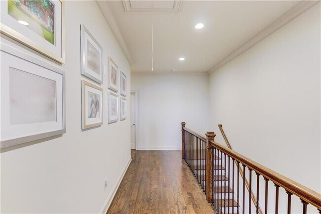 Building Photo - 1816 Falling Sky Ct