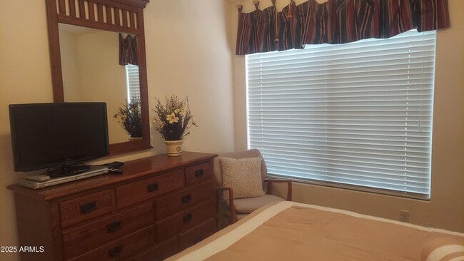 Building Photo - 3691 N 153rd Ln