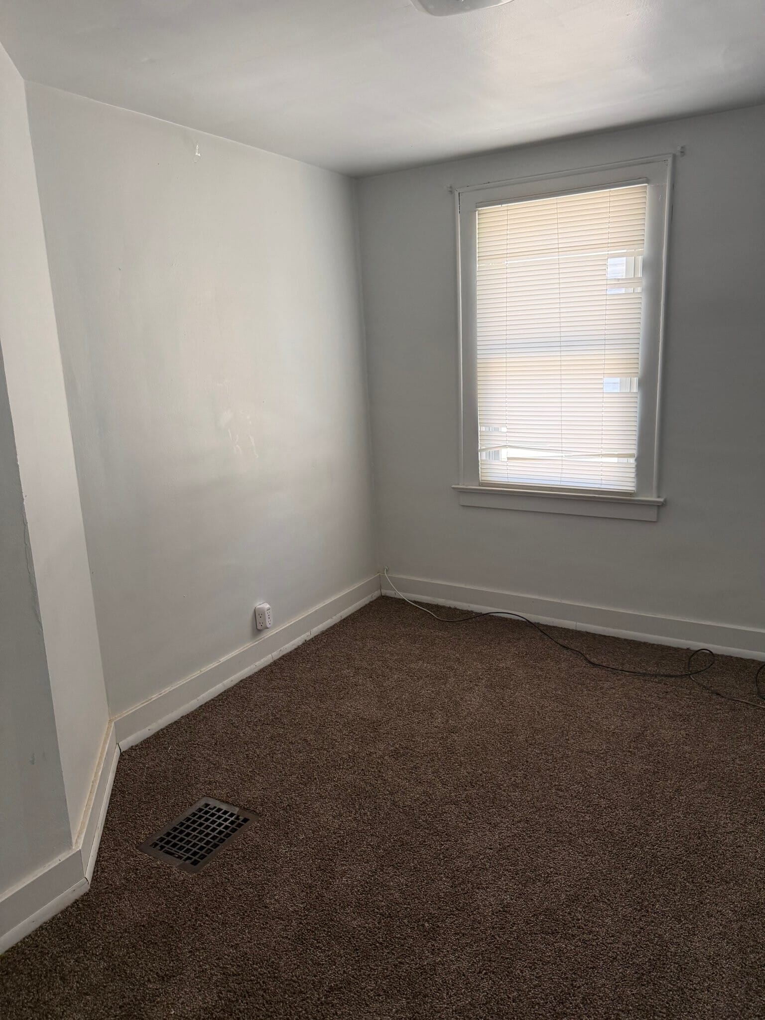 Building Photo - 1218 Rice Ave