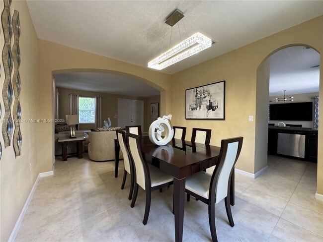 Building Photo - 24921 SW 118 Ct