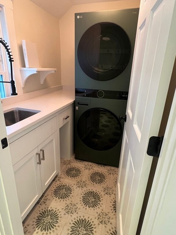 Building Photo - 243 Dudley Rd