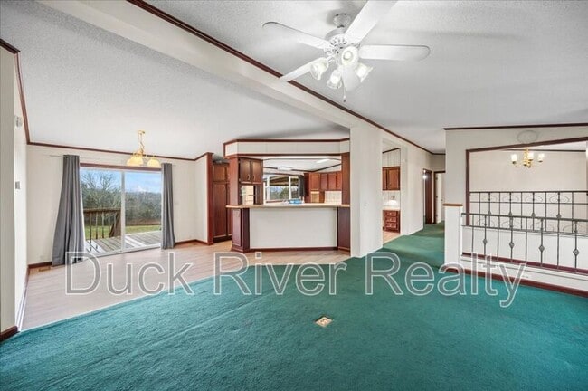 Building Photo - 2588 Johnson Creek Rd