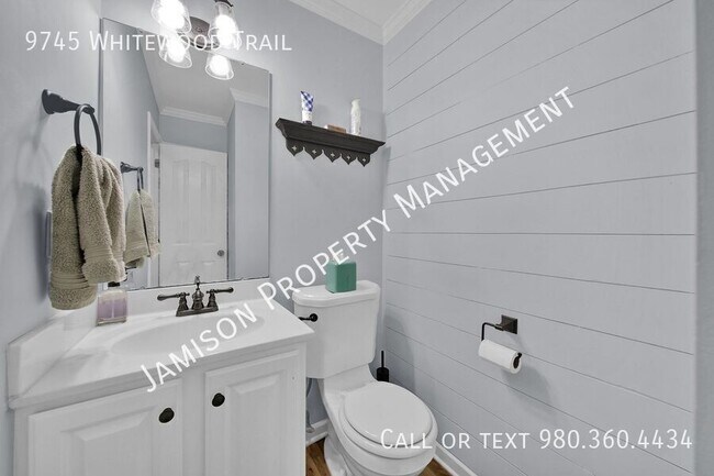 Building Photo - 9745 Whitewood Trail