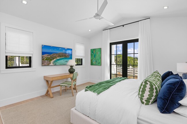 Building Photo - 734 S Ocean Blvd