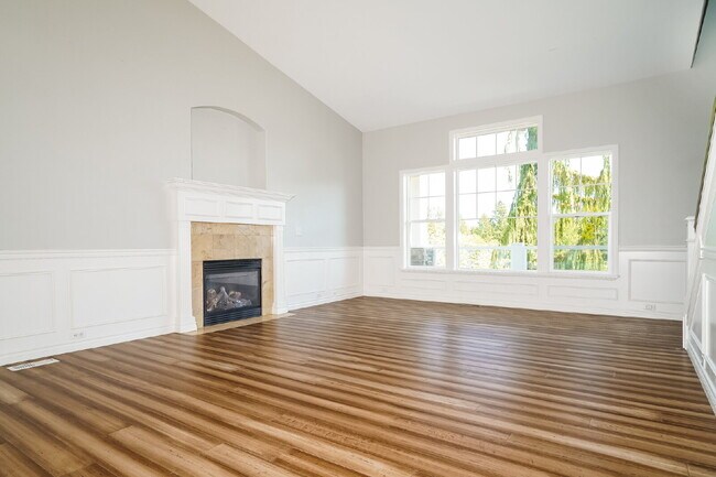 Building Photo - Echo Falls Executive Retreat | Hot Tub | Detached Office | Landscaping Included- AVAILABLE NOW FO...
