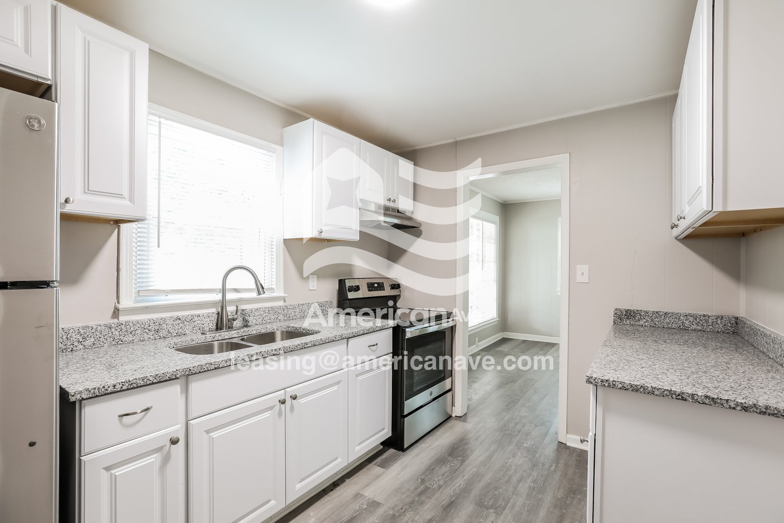 Building Photo - 4412 Myrtle Ave