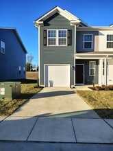 Building Photo - 151 Rae Ct